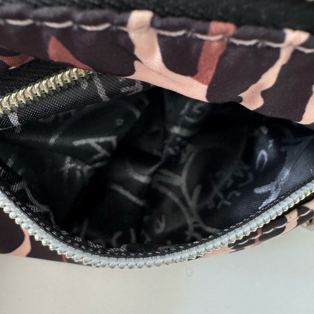 Betsy Johnson Leopard Print Crossbody Bag - Picture 7 of 11